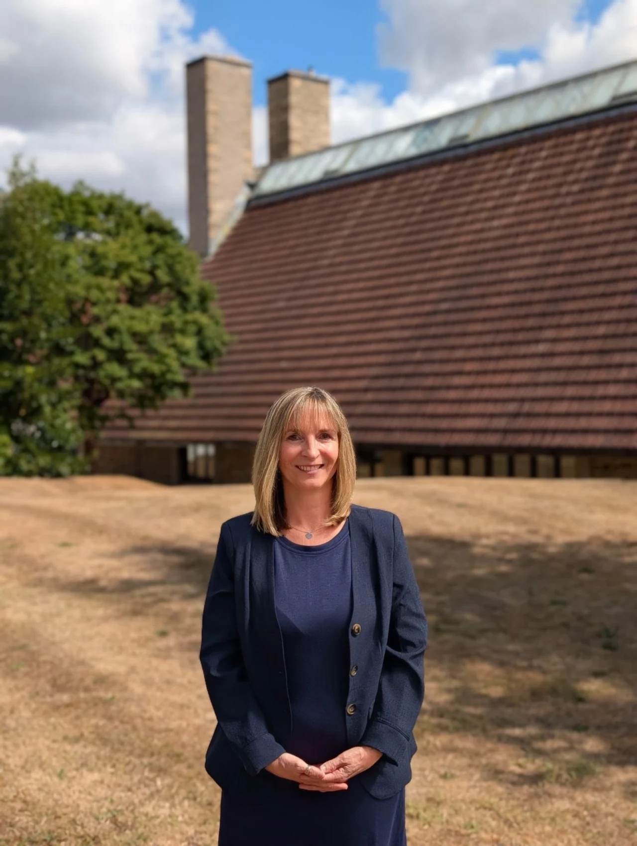 Jo Jones outside a ceremony venue